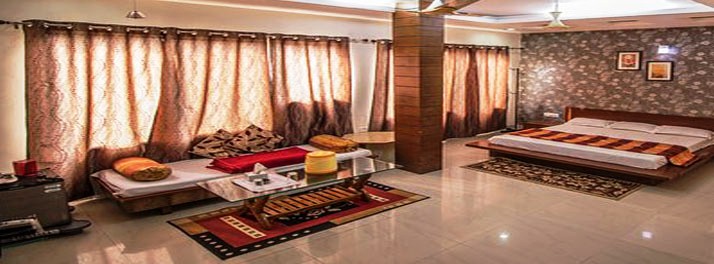 2433/Hotel the Misty Meadows - Pachmarhi 07.jpg